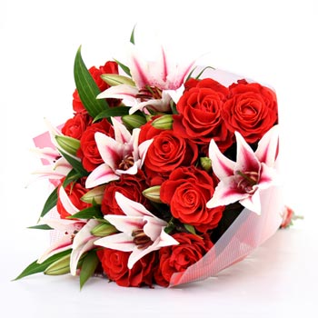Red roses and pink lilies bouquet premium mixed flower bouquet gift