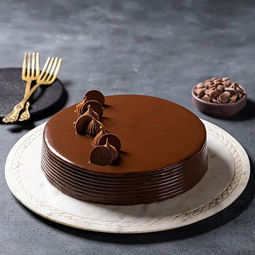 Premium Chocolate Truffle Cake with Rich Chocolate Ganache Frosting