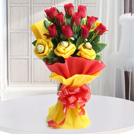 red roses with ferrero rocher chocolate bouquet gift