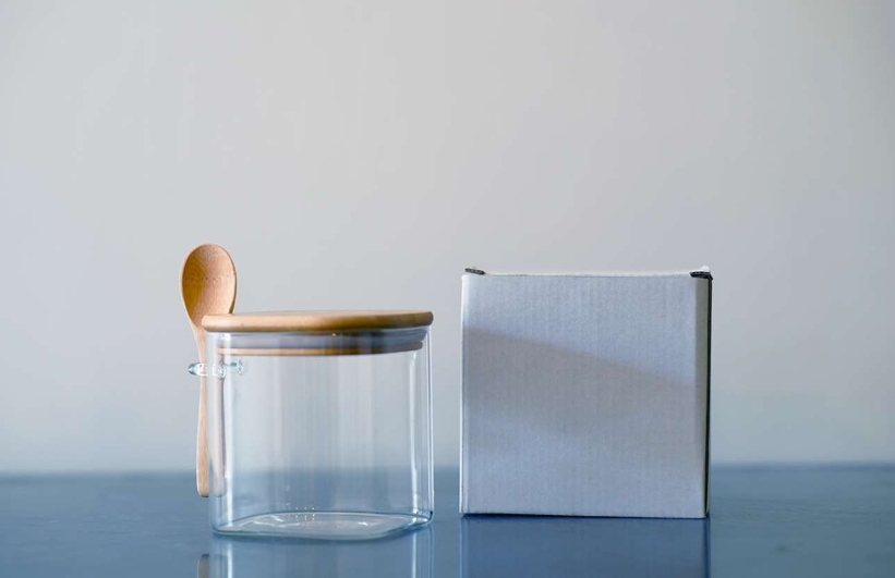 borosil Jar Sq Small + Wood Lid and Spoon